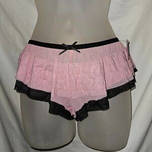 NWT PINK RUFFLED BOOTY SHORTS SMALL